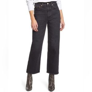 Levi’s Ribcage Straight Ankle